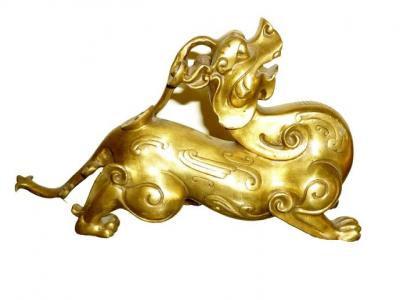 Bài trí ban thờ gia tiên vùng Nam Bộ