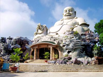 Biểu tượng tuyệt đối của hạnh phúc - Phật Di Lặc