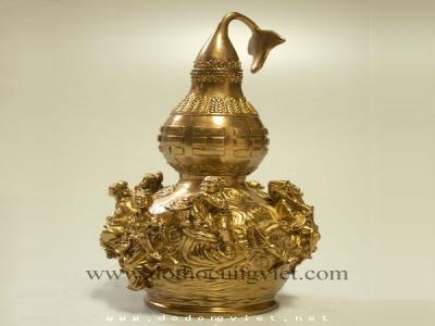 Top 12 vật phẩm phong thủy bằng đồng hút tài lộc đặt bàn làm việc
