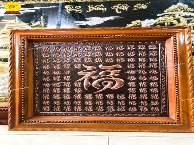 Không gian treo tranh đồng chữ Bách Phúc đẹp nhất