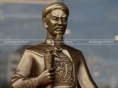 3 điều cần ghi nhớ khi đặt tượng đồng Trần Hưng Đạo trong nhà