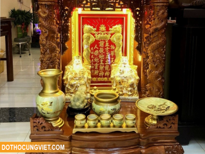 Cách bài trí ban thờ thần tài hợp với người tuổi Tý để chiêu lộc