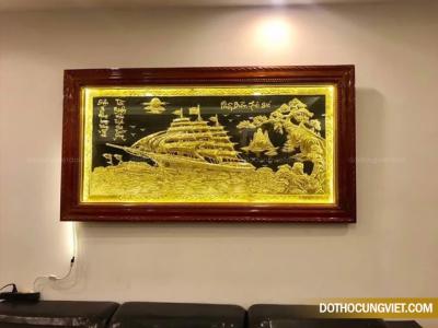 Cách chọn tranh đồng phong thủy cho phòng khách