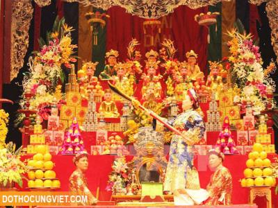 Hầu đồng có phải là mê tín dị đoan không?
