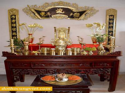 Ý nghĩa của Ngai thờ gia tiên trên ban thờ