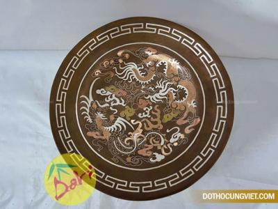 Nên dùng mấy chiếc mâm bồng trên bàn thờ?