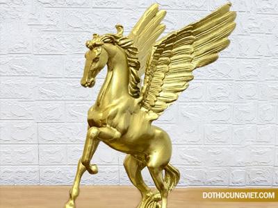Tìm hiểu ý nghĩa linh vật tuổi Ngọ - Ngựa phong thủy