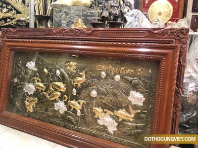 Tranh đồng Cá chép hoa sen hợp với gia chủ mệnh gì?