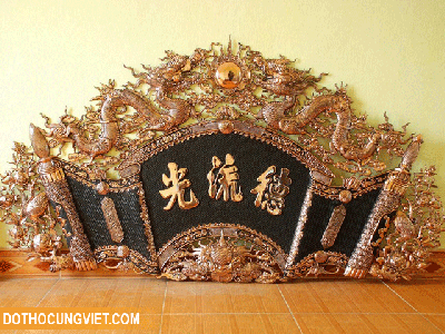 Ý nghĩa 3 chữ Đức Lưu Quang trên cuốn thư câu đối